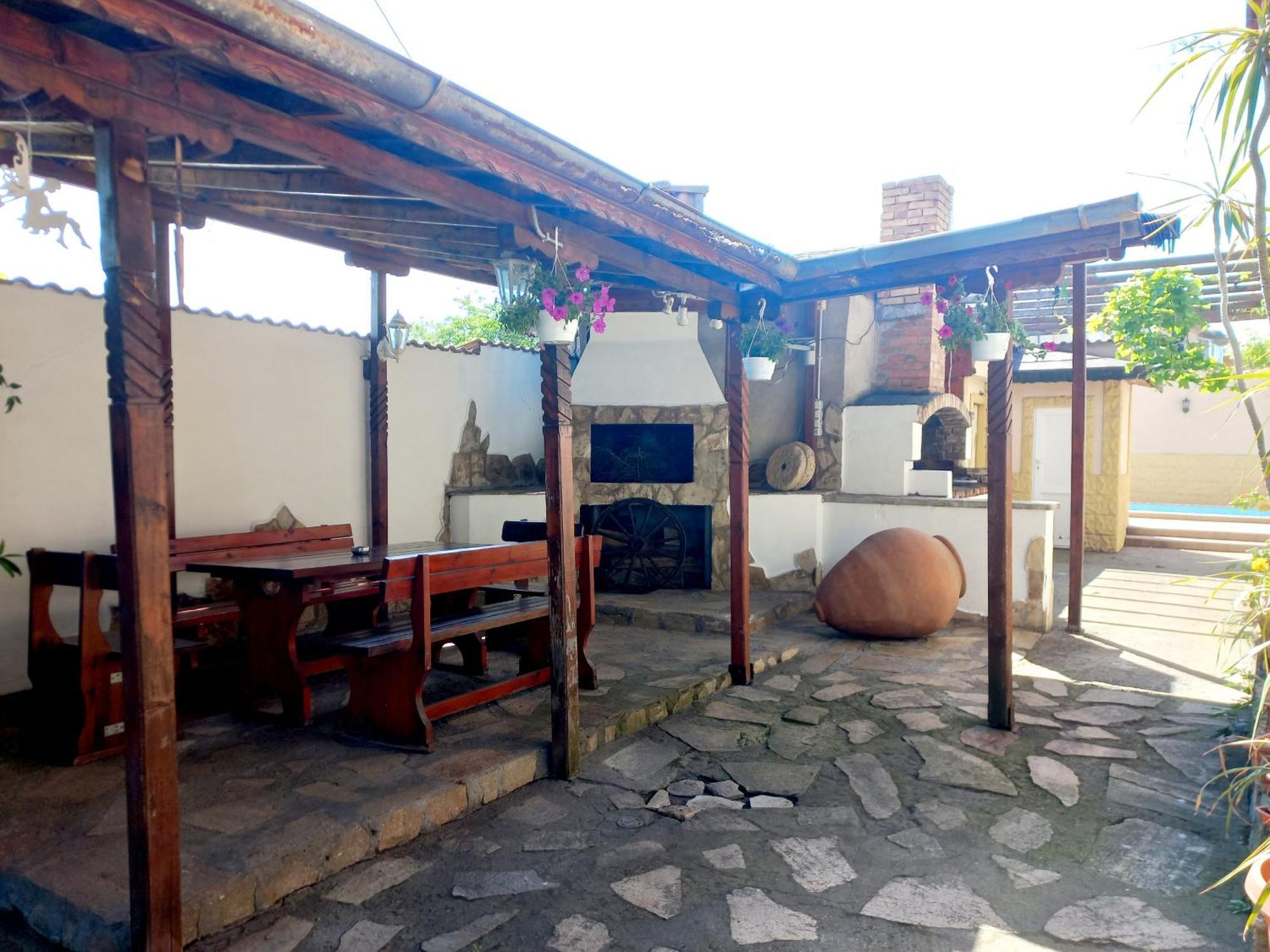 Hotel Kibor Gulubovo  Ngoại thất bức ảnh
