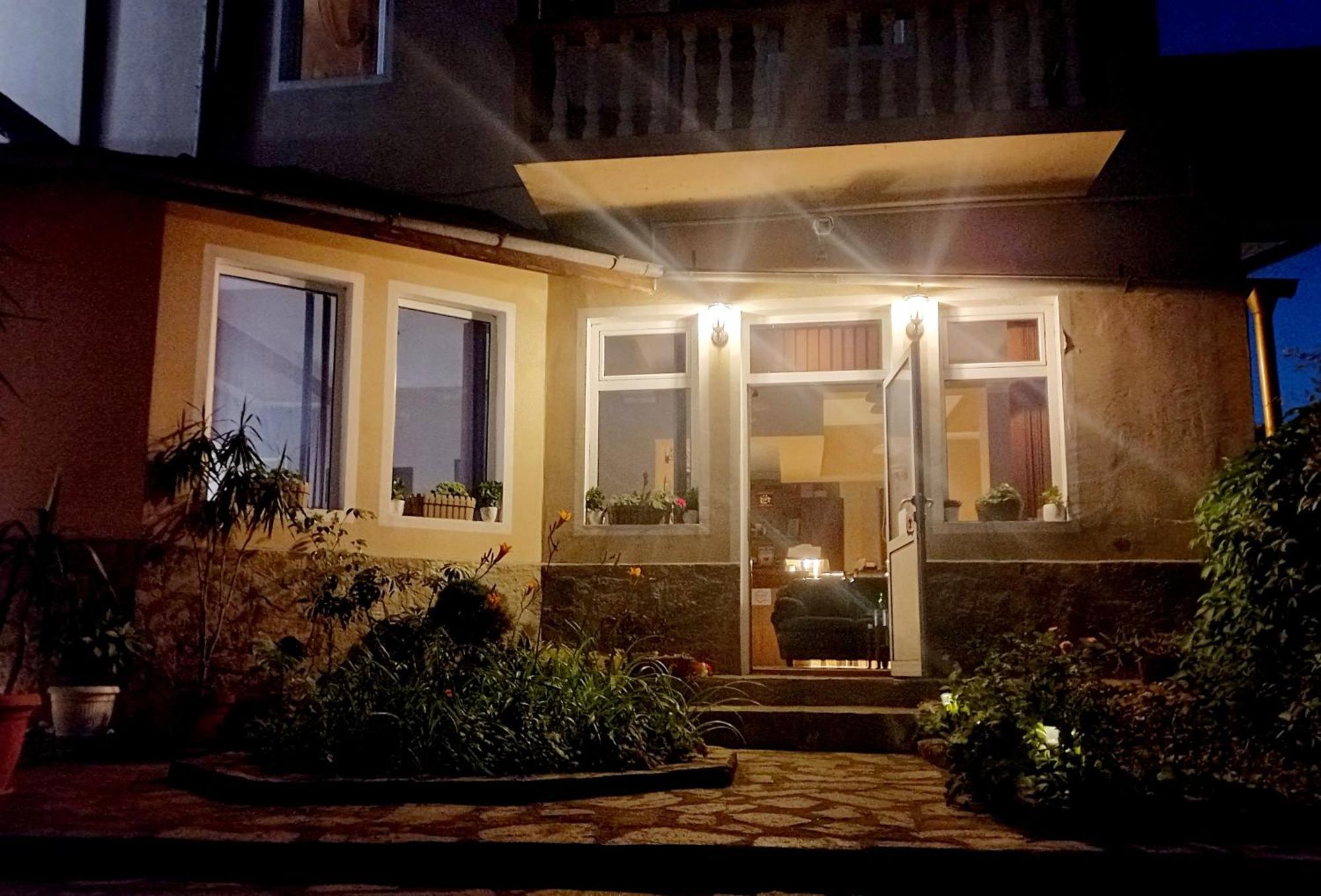 Hotel Kibor Gulubovo  Ngoại thất bức ảnh