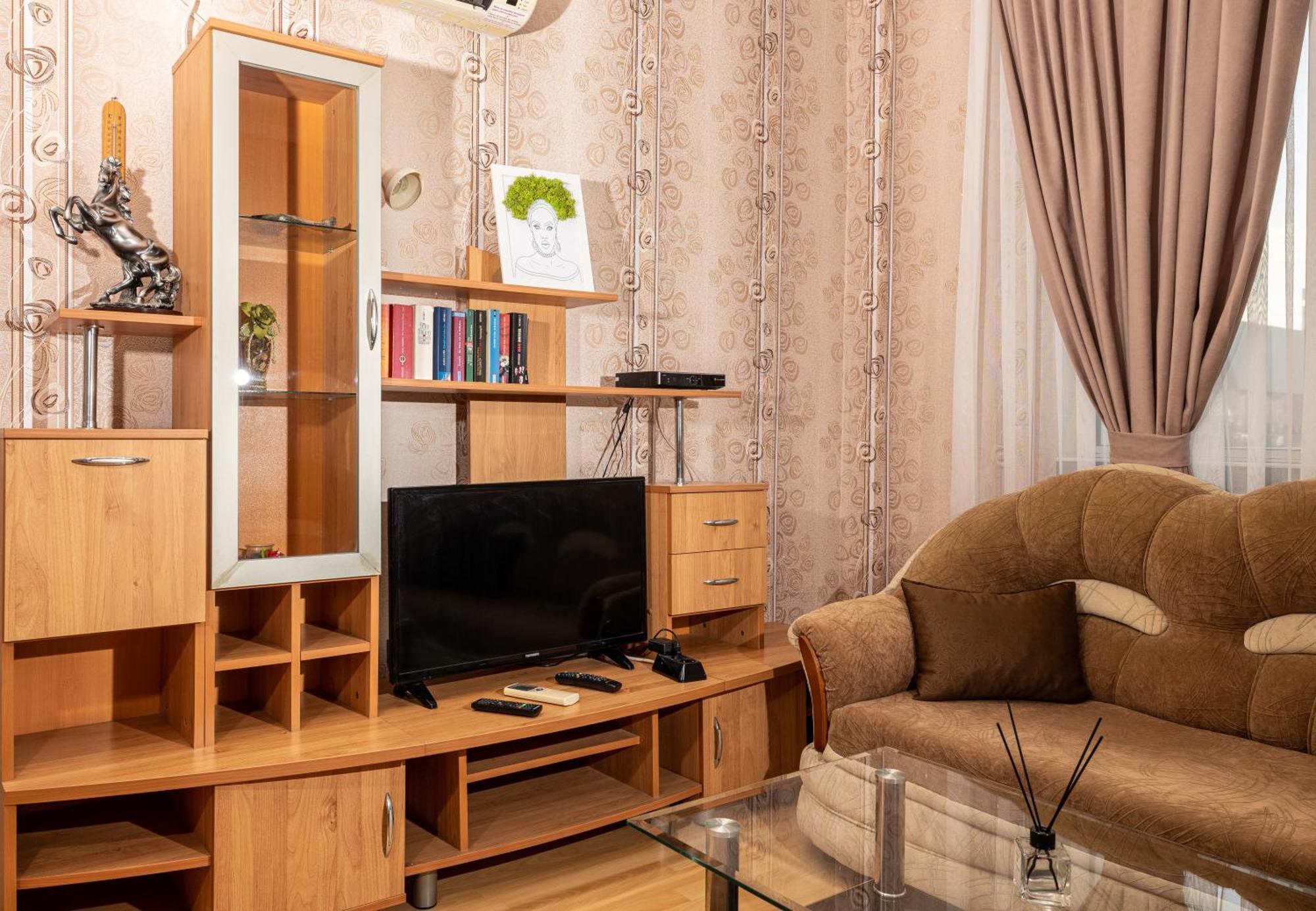 Hotel Kibor Gulubovo  Ngoại thất bức ảnh