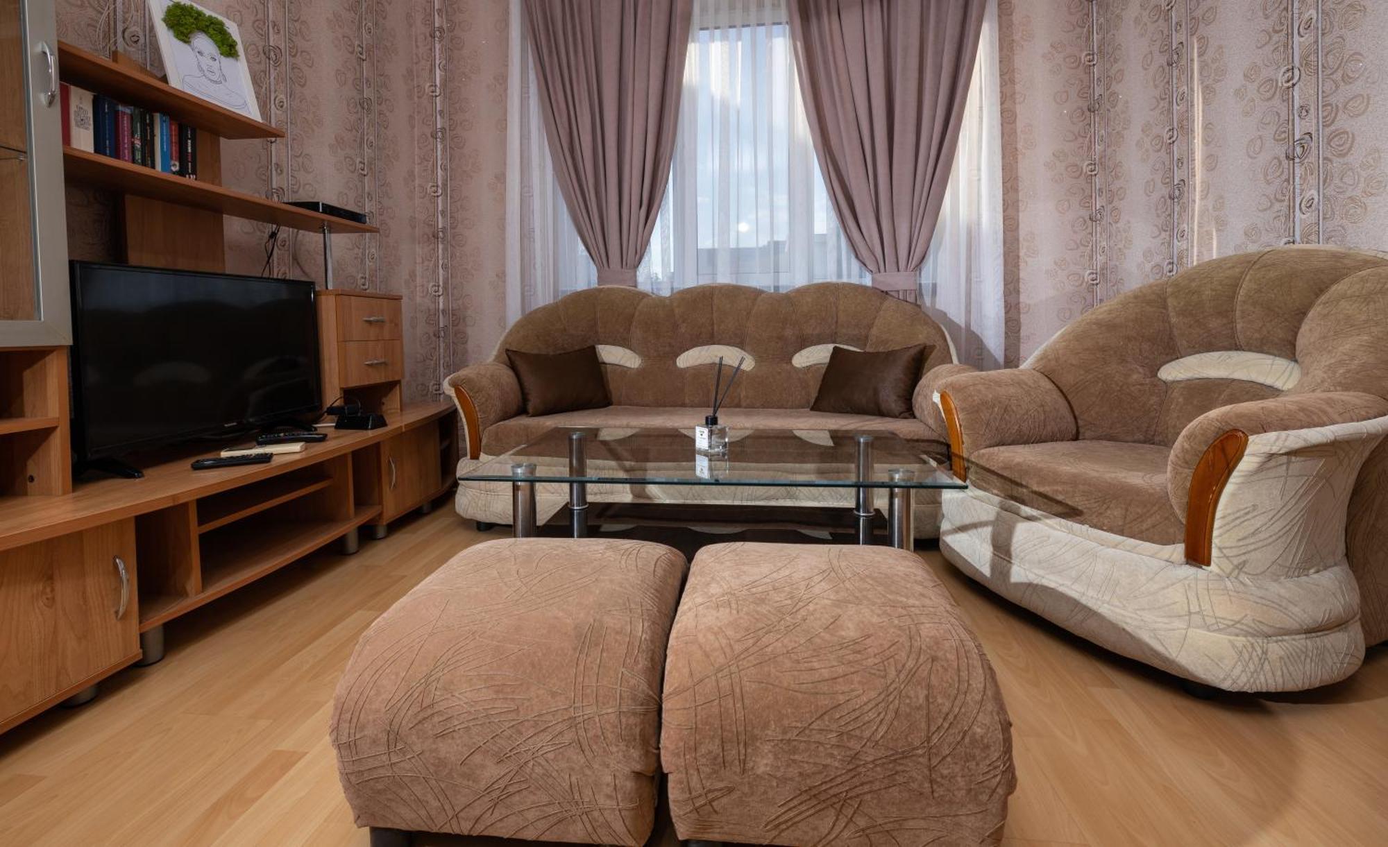 Hotel Kibor Gulubovo  Ngoại thất bức ảnh